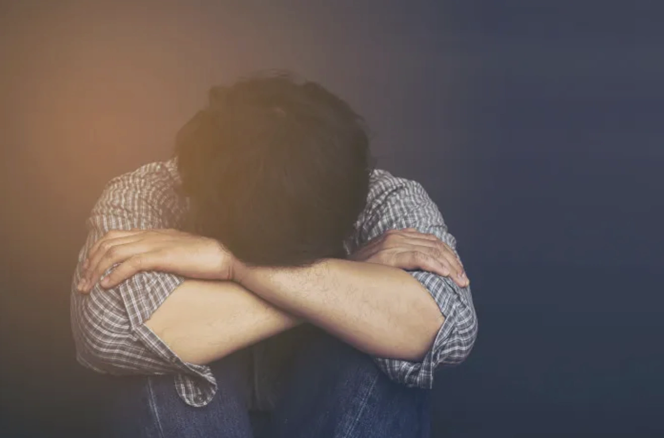 Erkeklerde Düşük Libido: Nedenleri, Belirtileri ve Çözüm Yolları